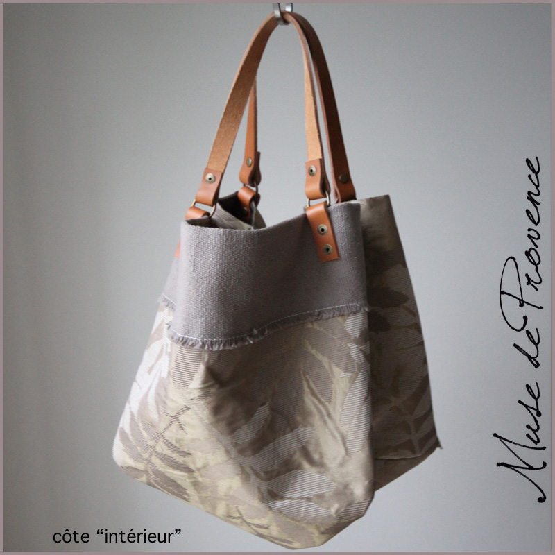 Accueil Â» Produits Â» Les vendus Â» Sac cabas en tissus PARIS