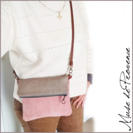 Sac à Main Rétro Fait Main - Tissu, Dentelle, Détails Dorés - Neuf, Style Fille