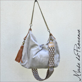 Sac bandoulière chic- sac bandoulière minimaliste et souple- sac bandoulière femme haut de gamme