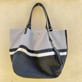Cabas grand sac à main en patchwork de tissus fabriqué à la main en France.