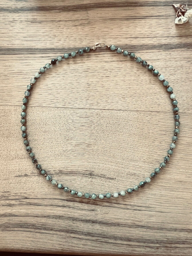 Collier labradorite