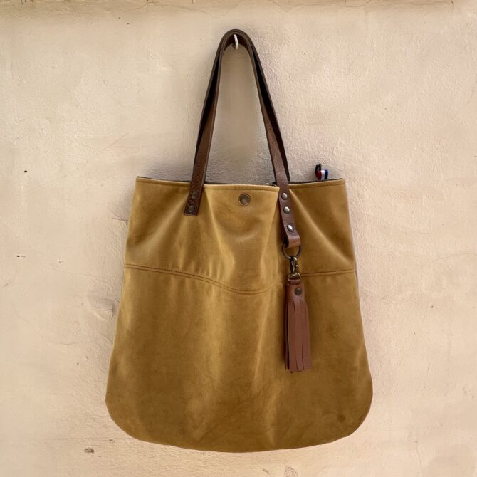 Sac cabas slim velours doré